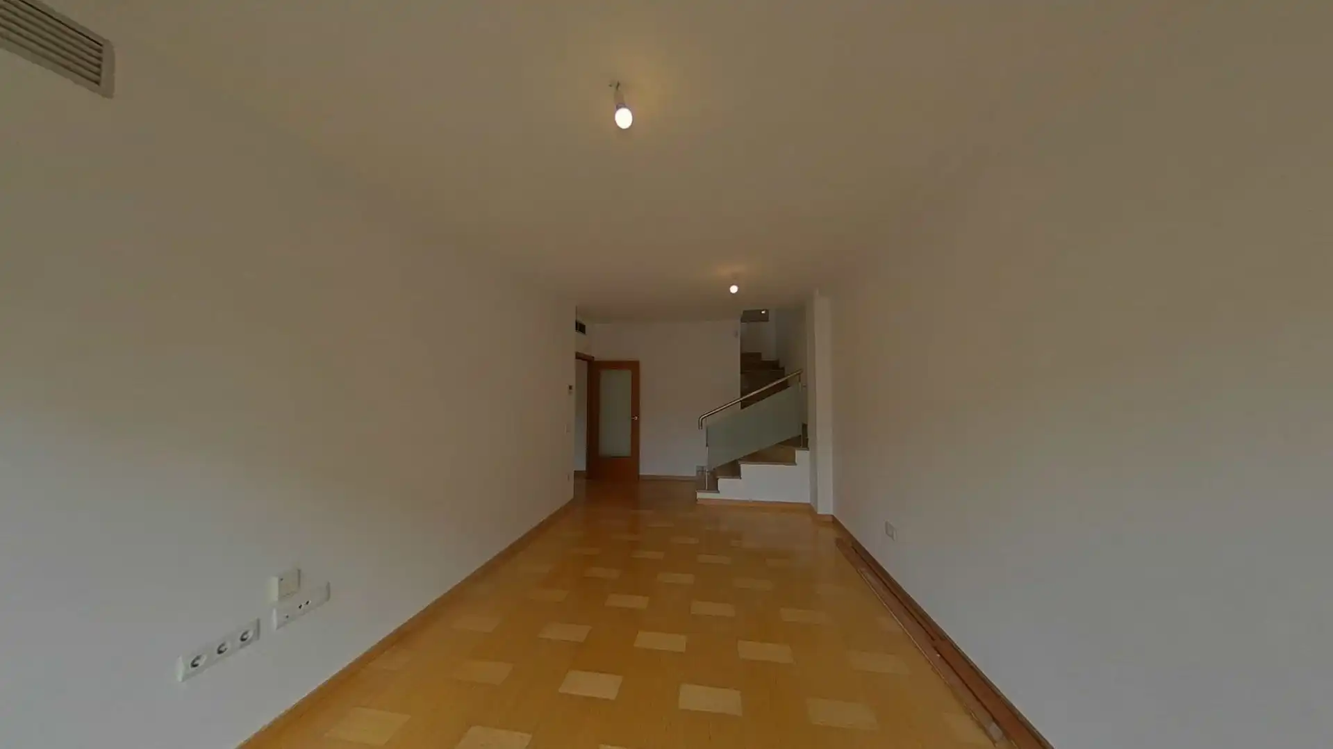 Duplexes for sale in Terrassa  with Air Conditioner, Heating and Terrace