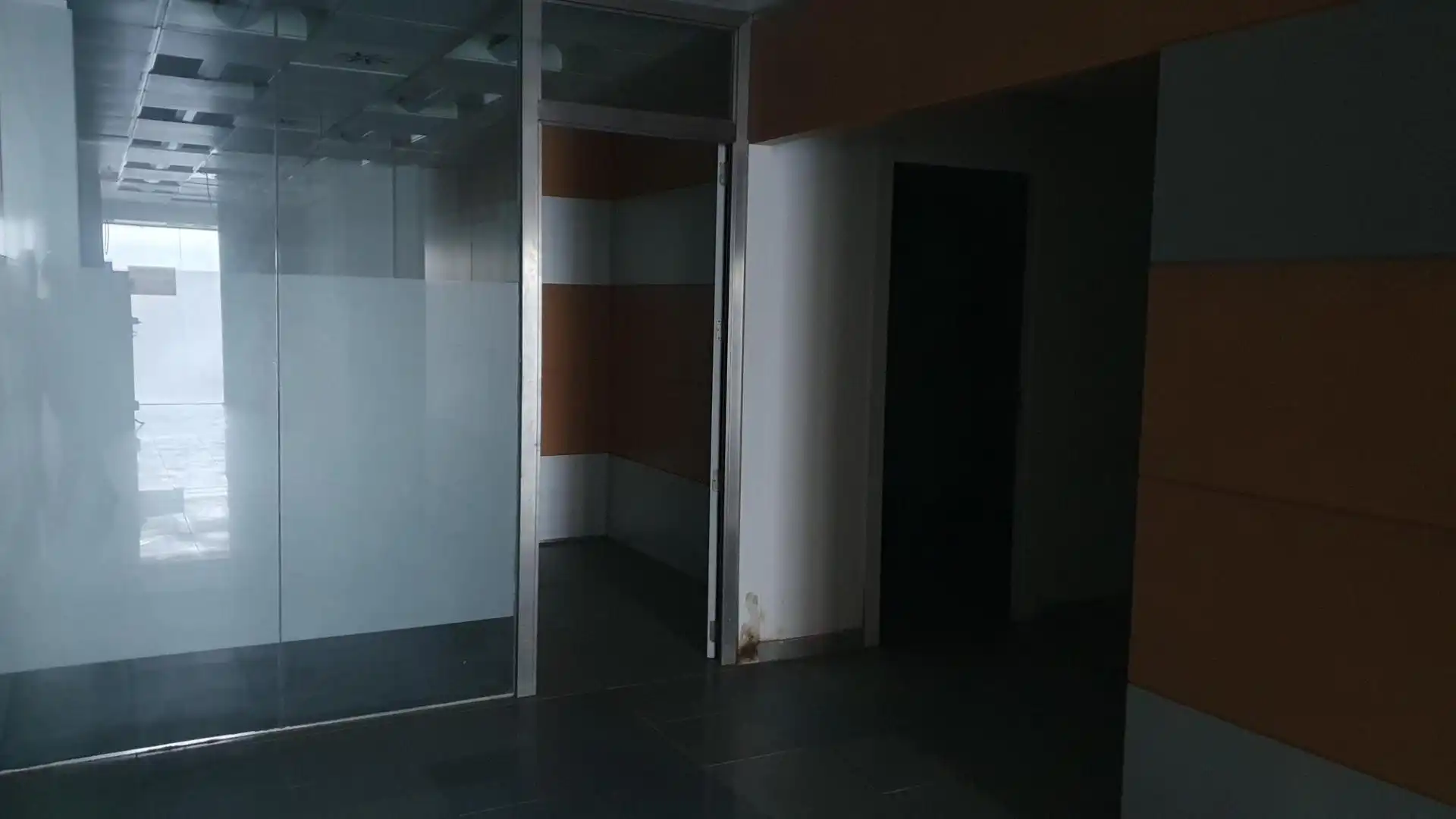 Business premises to rent in Carrer LLEIDA, imagen 6