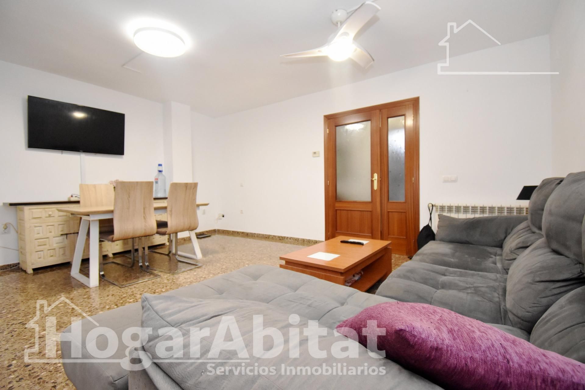 Living room of Flat for sale in Castellón de la Plana / Castelló de la Plana  with Heating and Storage room