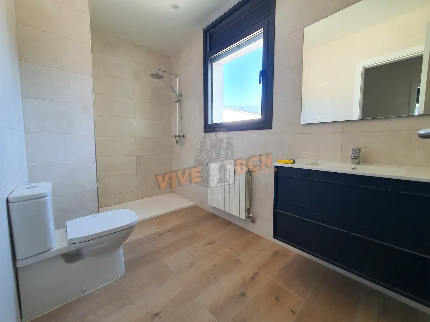 Baño de Casa adosada en venta en Sant Esteve de Palautordera con Calefacción, Jardín privado y Terraza