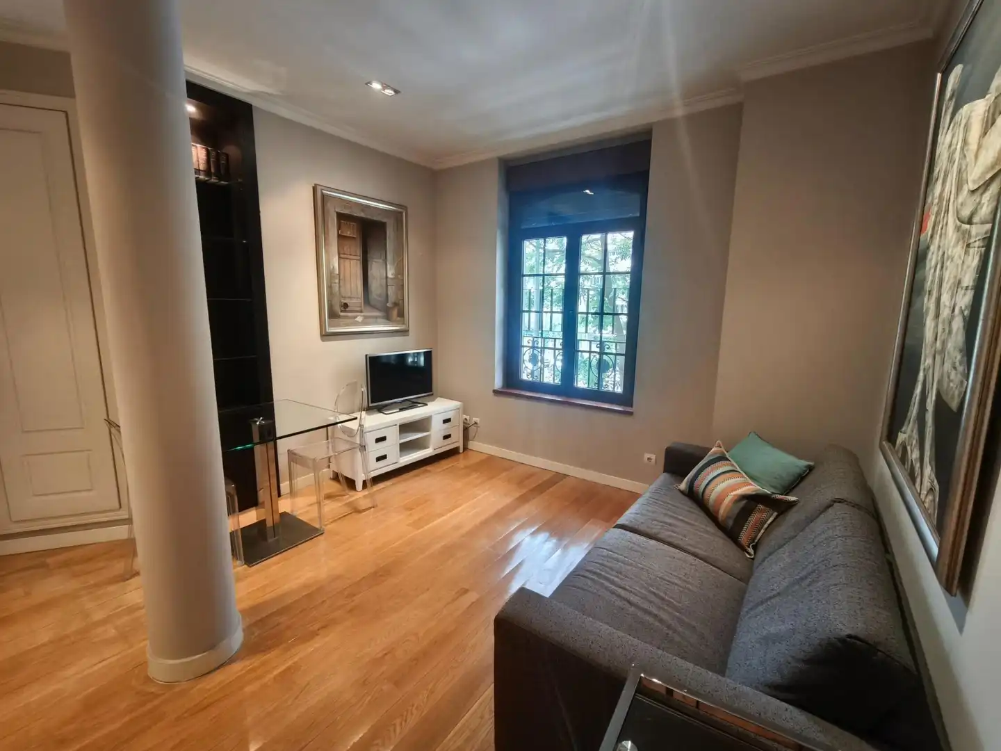 Wohnzimmer von Wohnung zur Miete in Madrid mit Klimaanlage, Heizung und Parkett