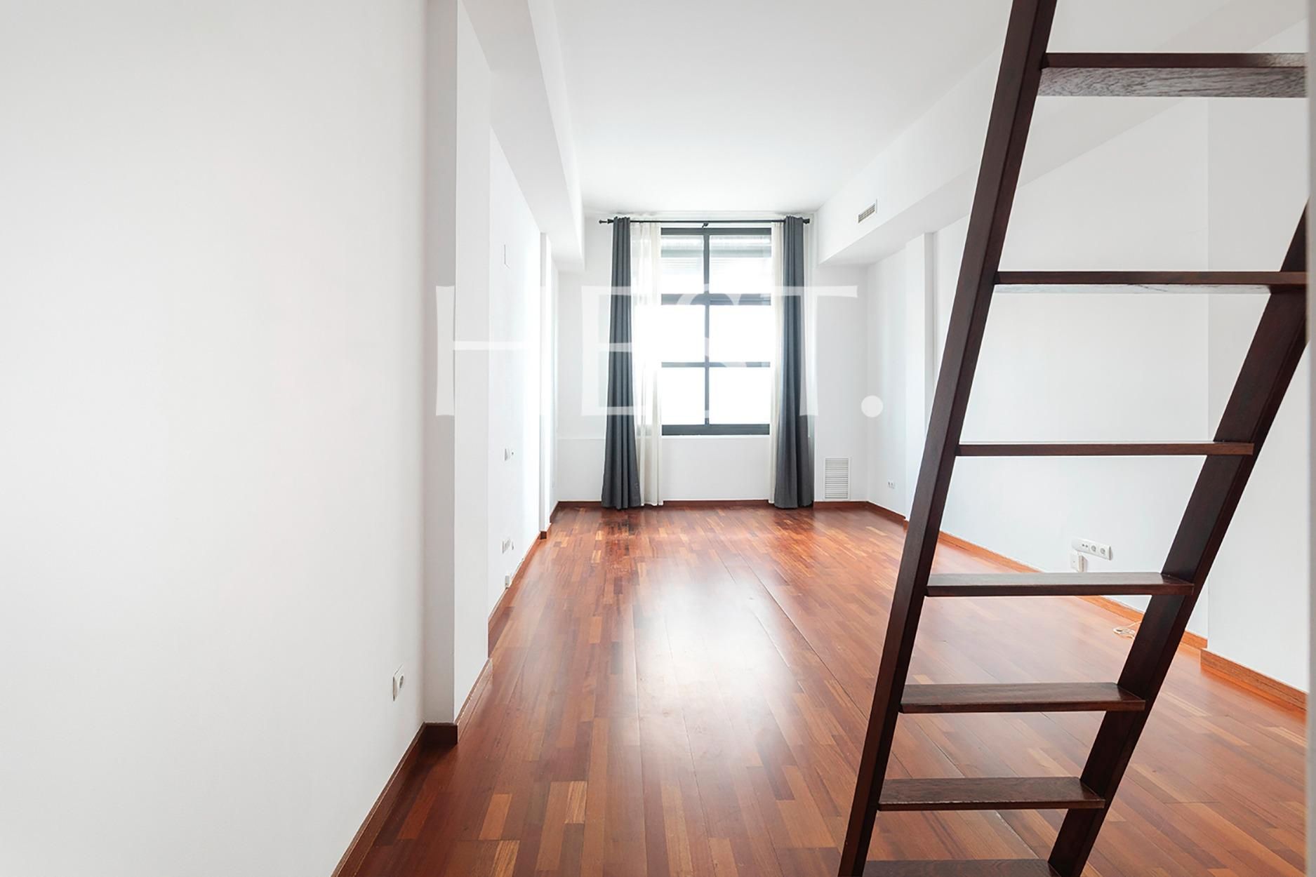 Habitación de Piso en venta en  Barcelona Capital con Aire acondicionado, Calefacción y Parquet