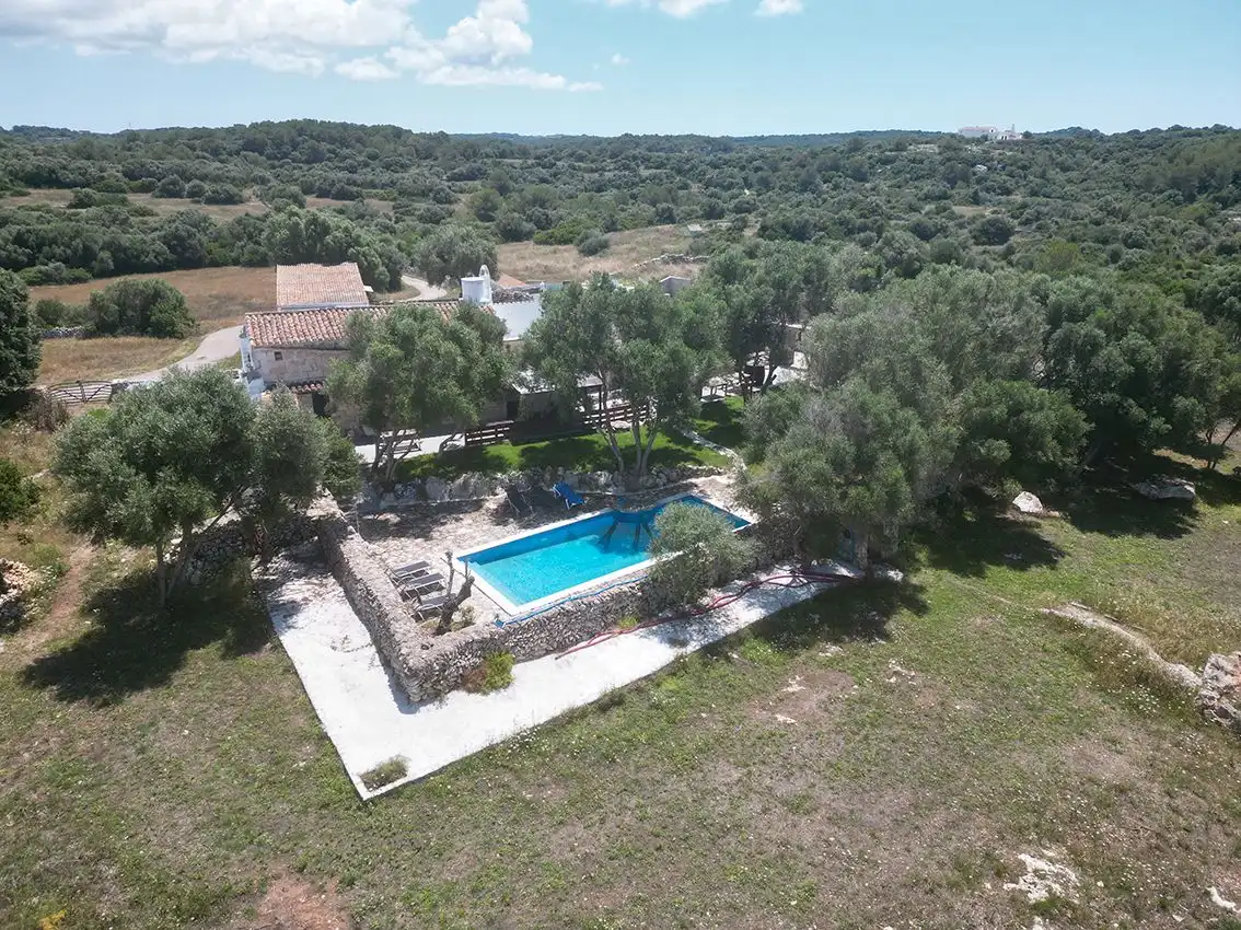 Maison rustique avec piscine à vendre à Alaior poble