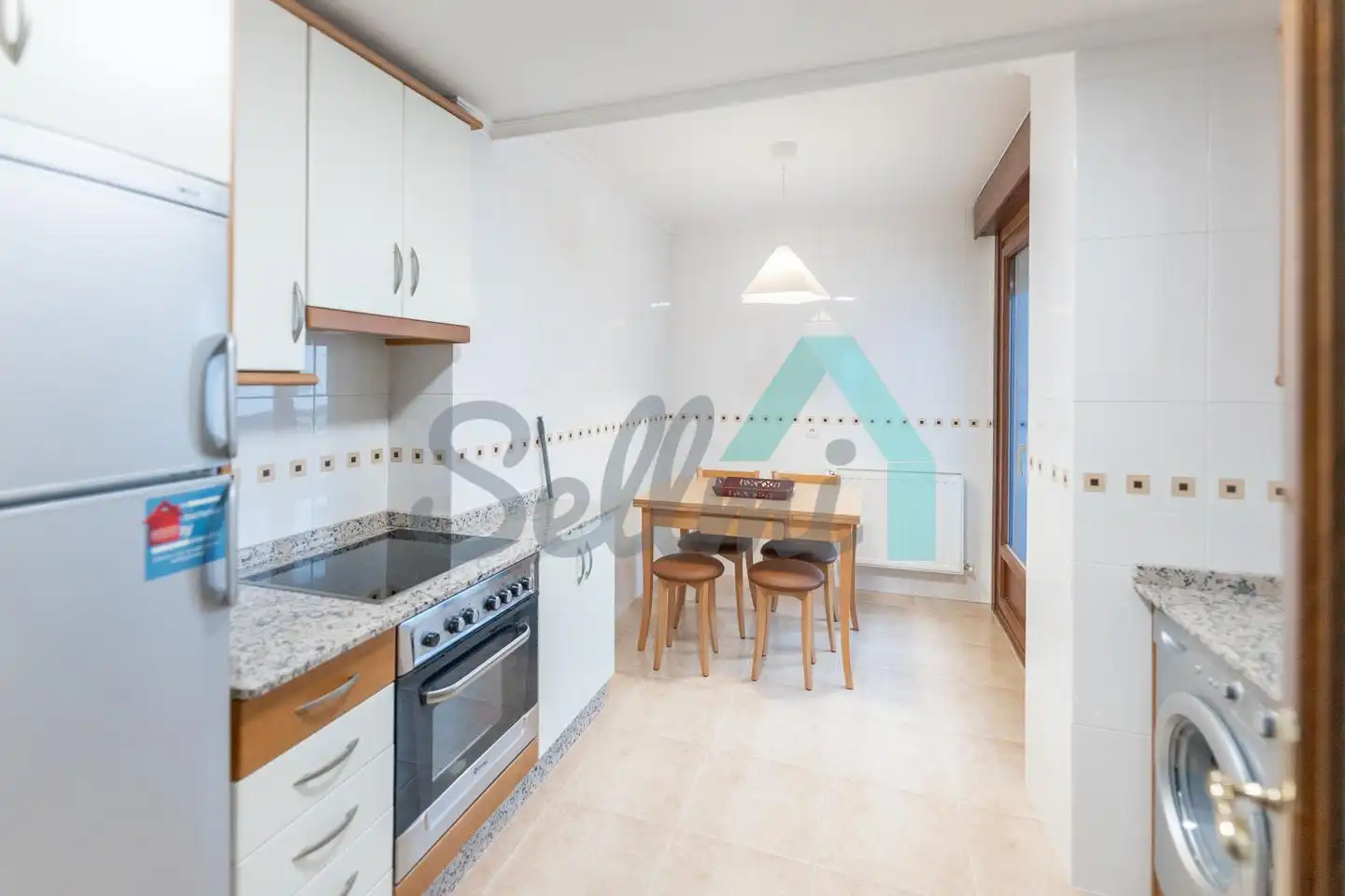 Cocina de Piso de alquiler en Oviedo  con Calefacción, Parquet y Terraza