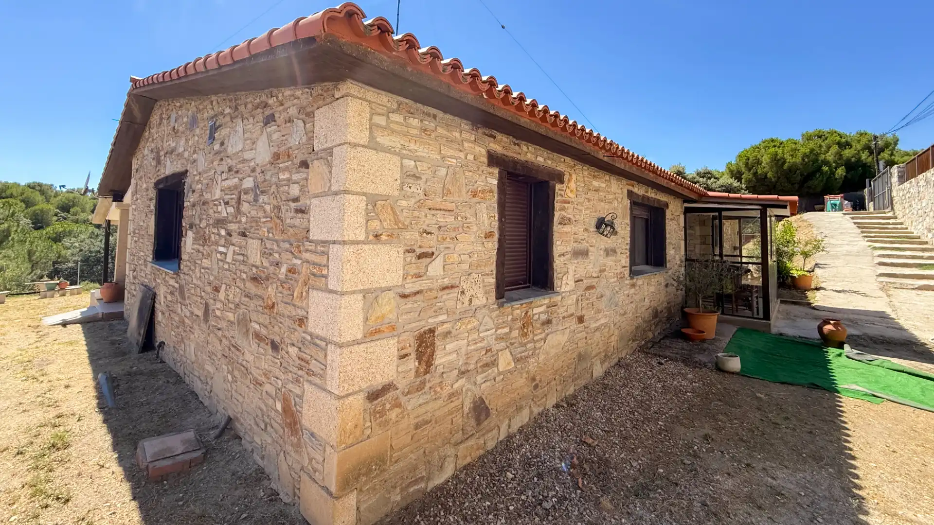 Vista exterior de Casa o xalet en venda en Galapagar amb Aire condicionat, Jardí privat i Forn