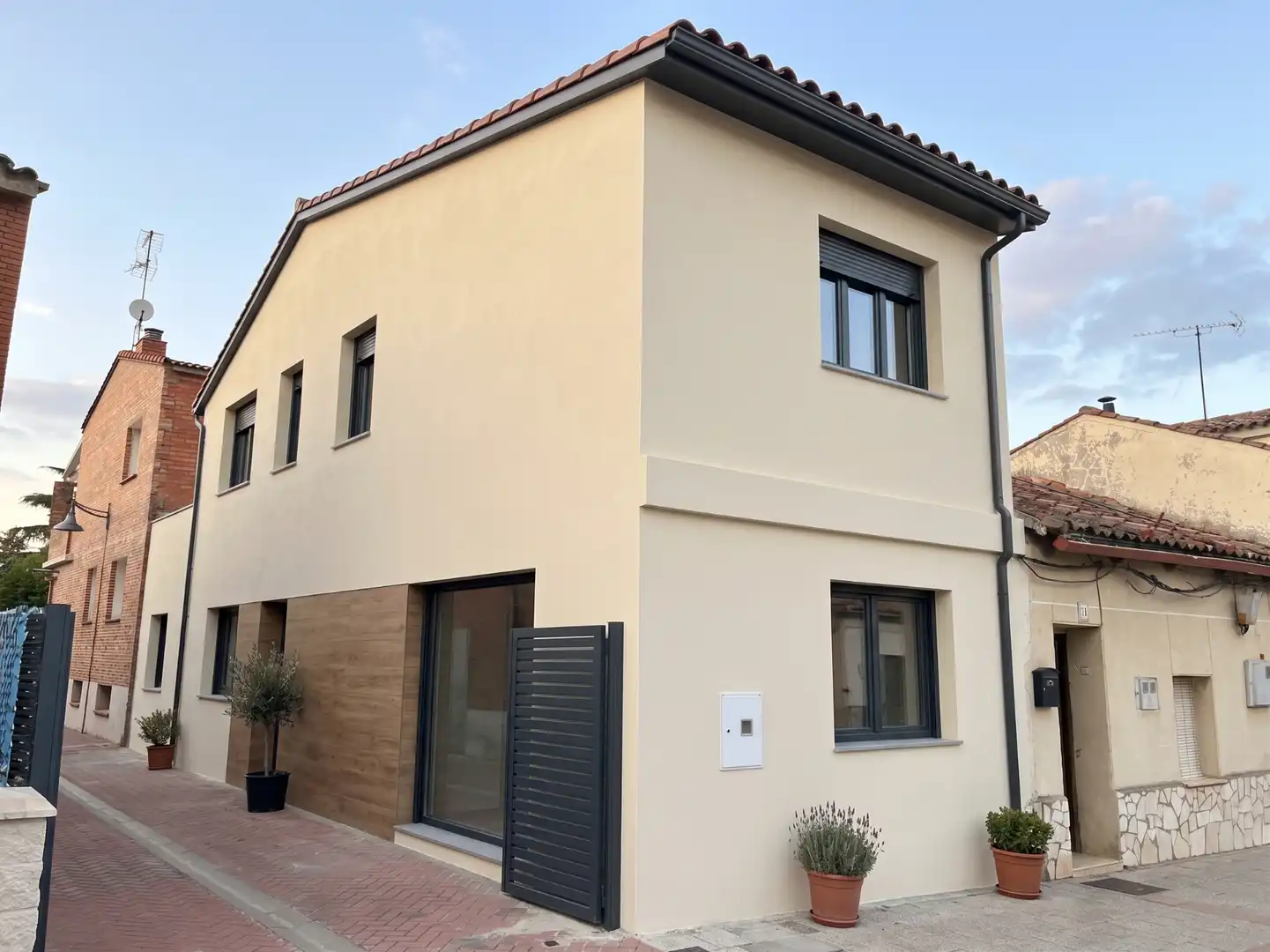 Exterior view of Houses for sale in Boecillo  with Terrace