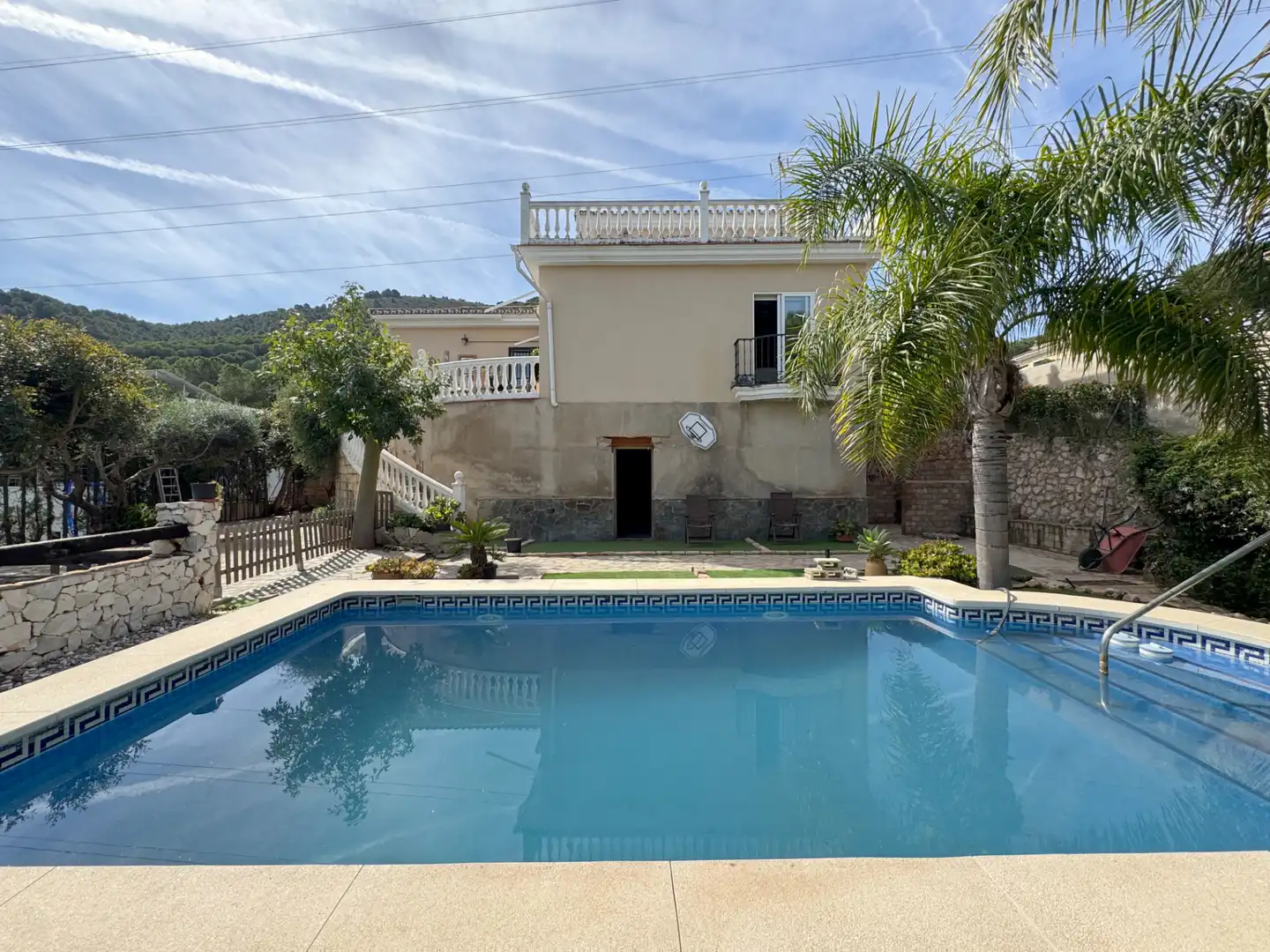Piscina de Casa o xalet en venda en Alhaurín de la Torre amb Aire condicionat, Calefacció i Jardí privat
