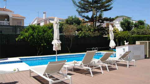 Foto 2 de Casa o xalet en venda a Calle Poniente, 72, Caleta de Vélez, Vélez-Málaga