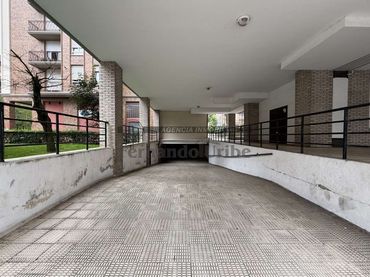 Parkplatz zur Miete in Calle Jose Maria de Iparragirre Kalea