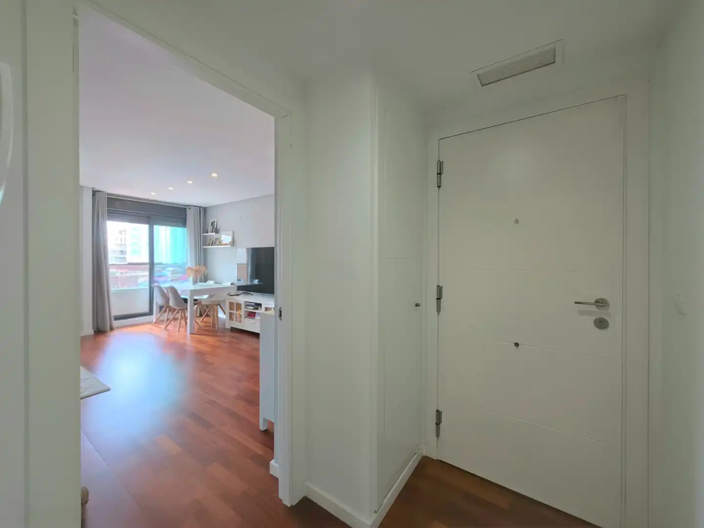 Piso con terraza en venta en Maestro José Garberí Serrano 11, imagen 11