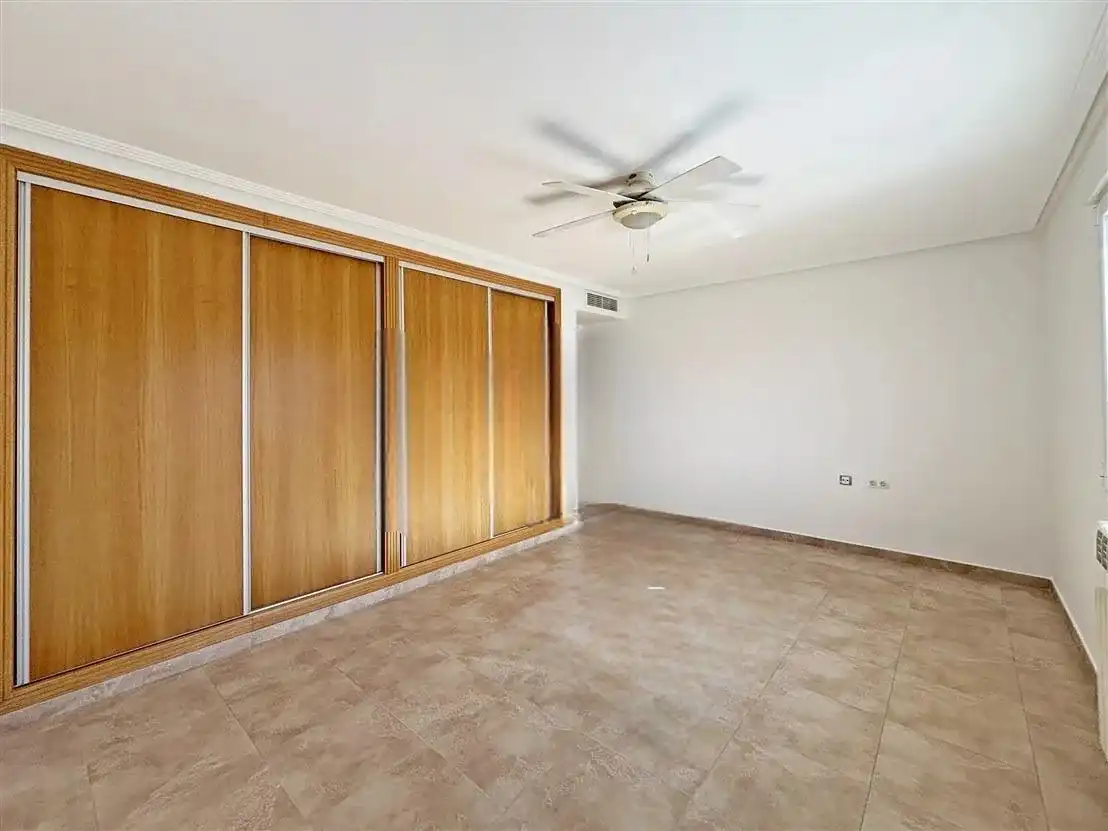 Villa mit Terrasse zum Verkauf in Calle Córdoba 17, imagen 11