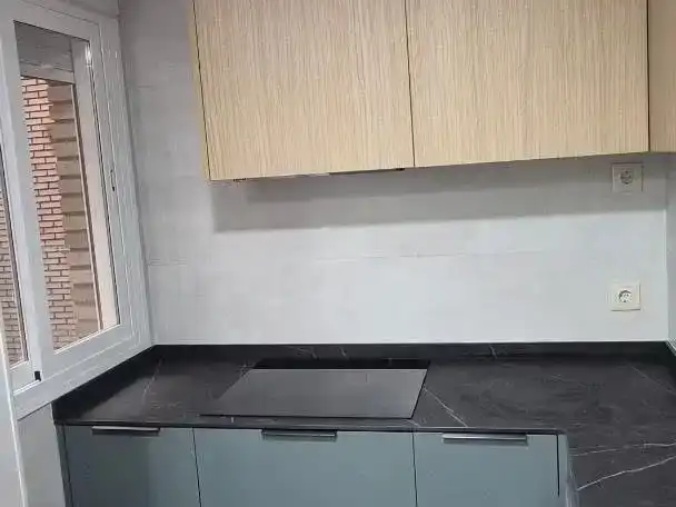 Cuina de Pis en venda en  Zaragoza Capital amb Aire condicionat