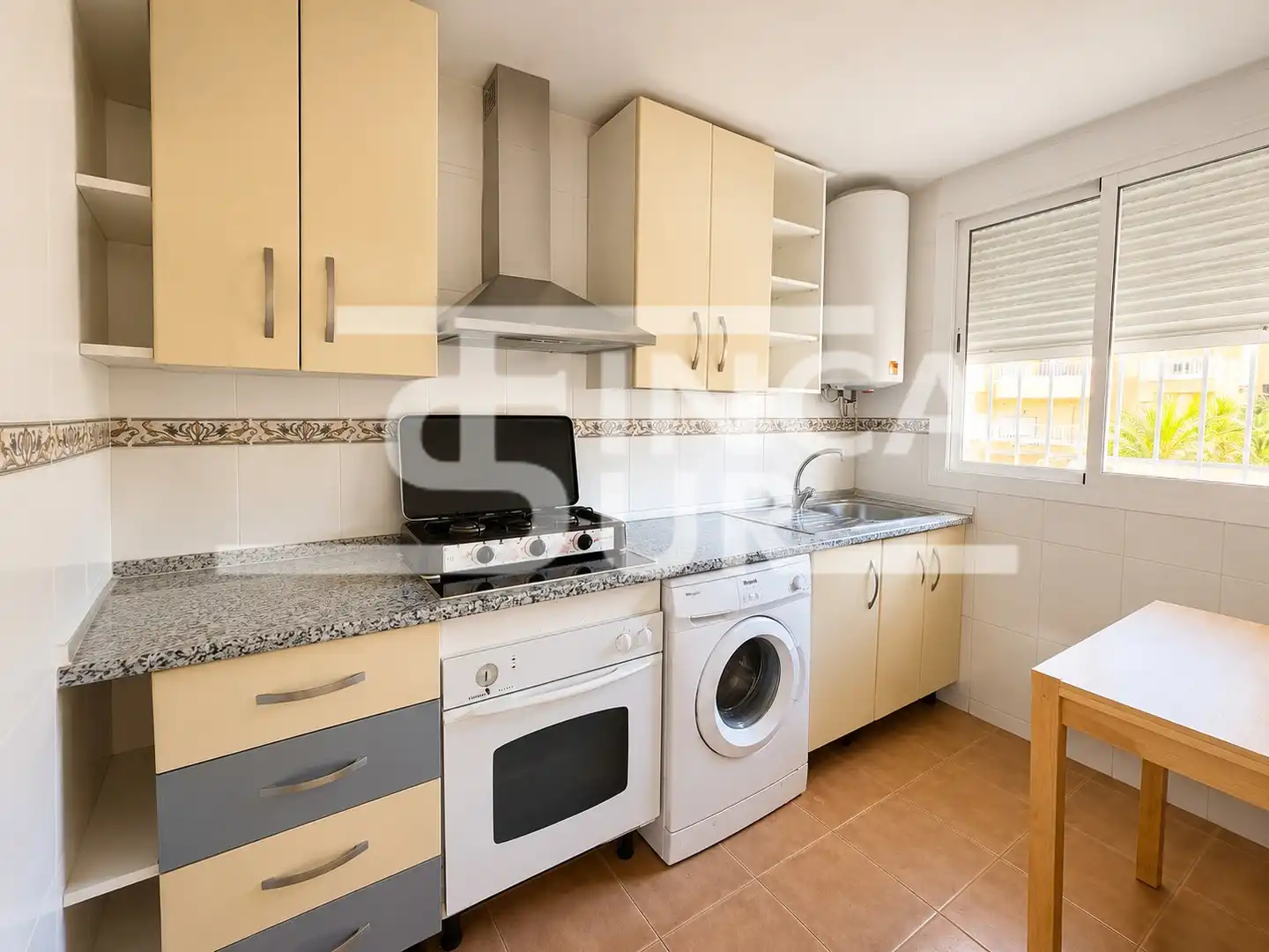 Apartament amb piscina en venda a Calle Salvador de Bahia 8, imagen 5