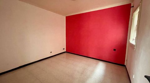 Photo 3 of Flat for sale in Calle Font del Gat, Poble Nou, Manresa