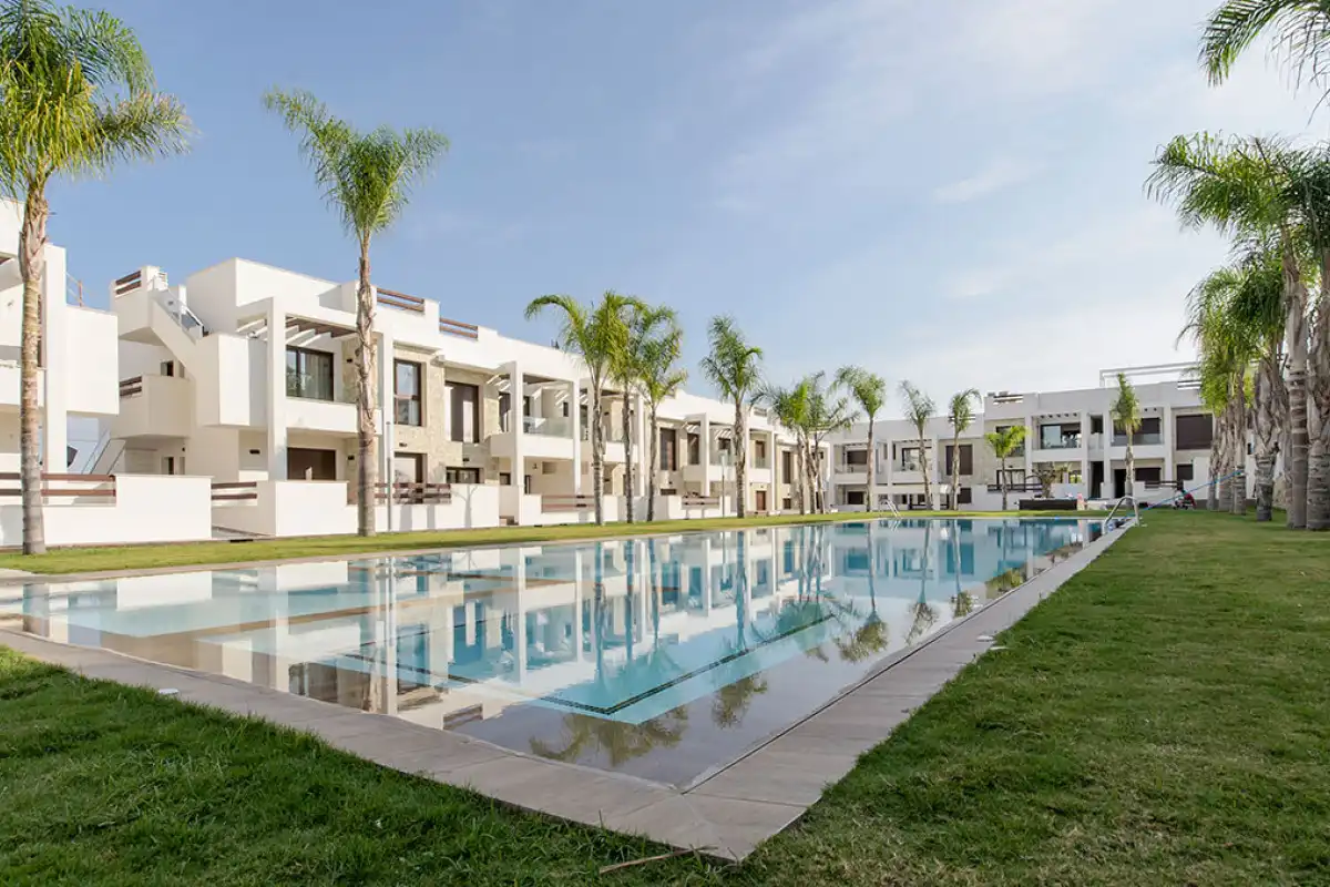 Piscina de Casa o chalet en venta en Torrevieja con Aire acondicionado, Jardín privado y Terraza