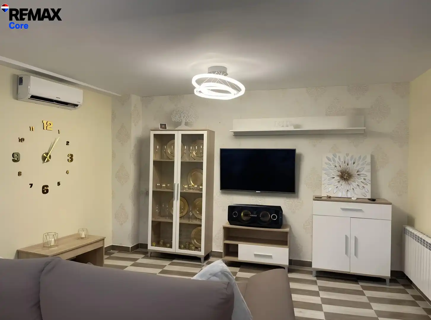 Wohnzimmer von Einfamilien-Reihenhaus zum Verkauf in Montijo mit Klimaanlage, Heizung und Terrasse