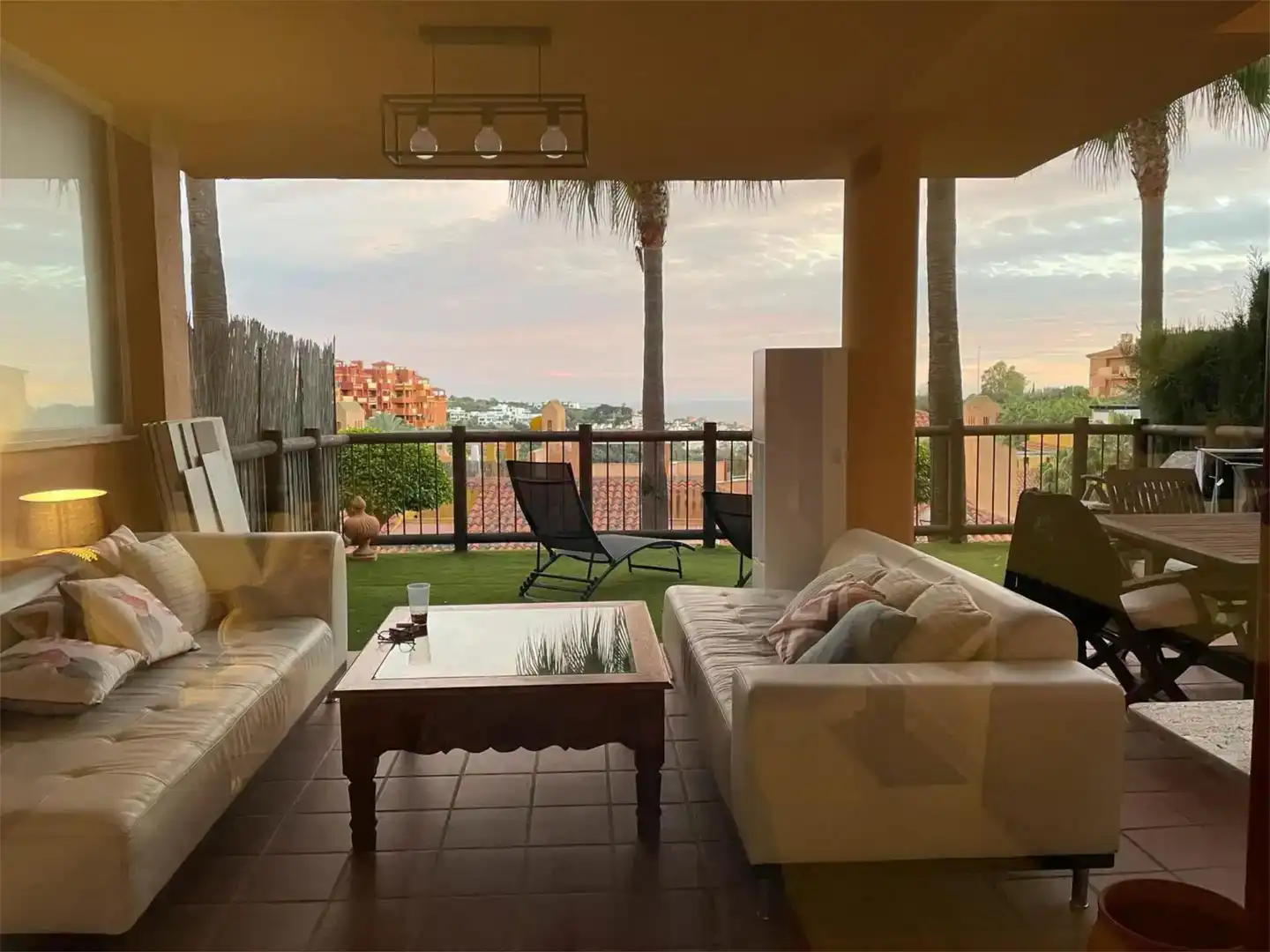 Terraza de Apartamento en venta en Marbella con Aire acondicionado, Piscina y Balcón