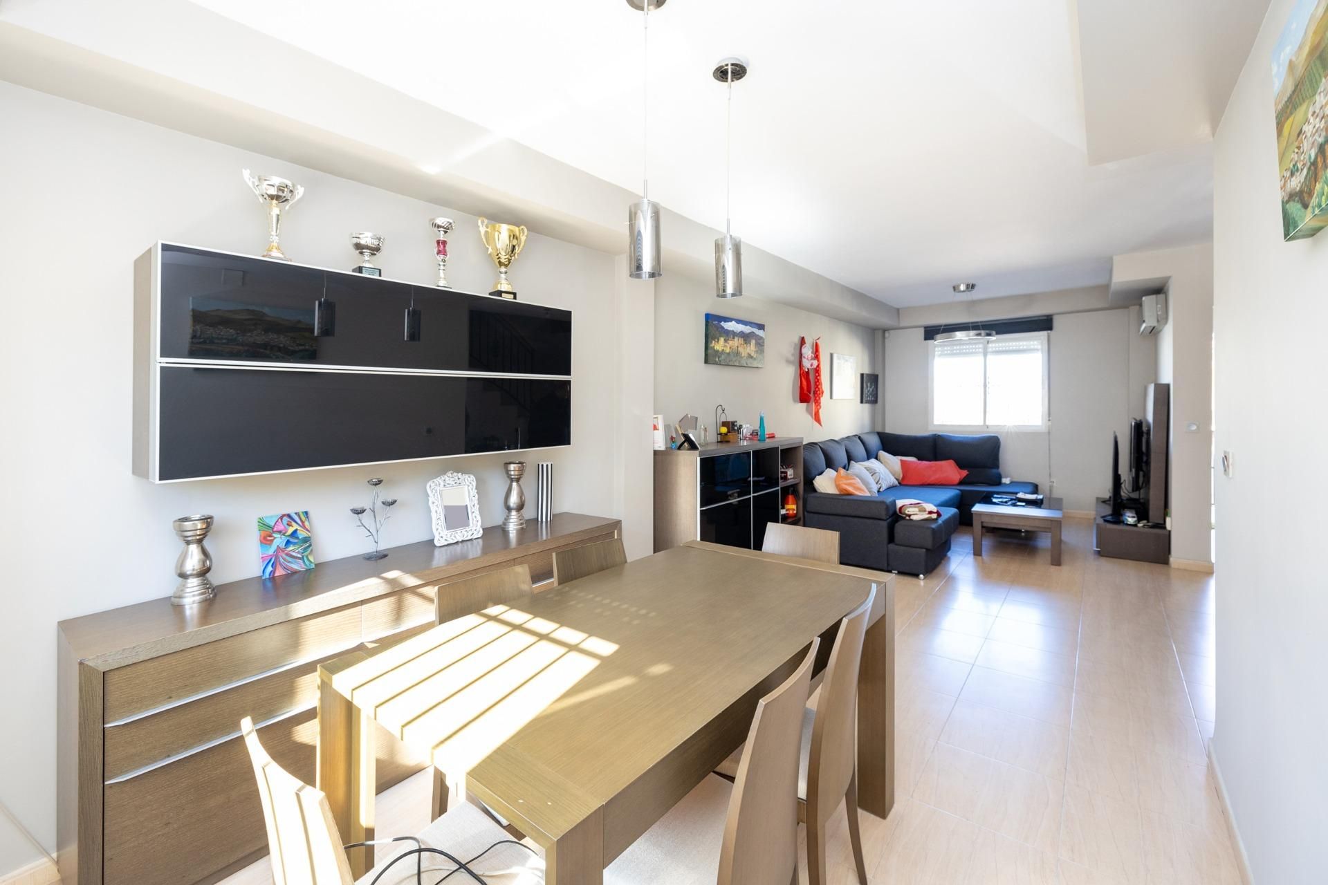 Living room of Single-family semi-detached for sale in Vegas del Genil  with Air Conditioner and Swimming Pool