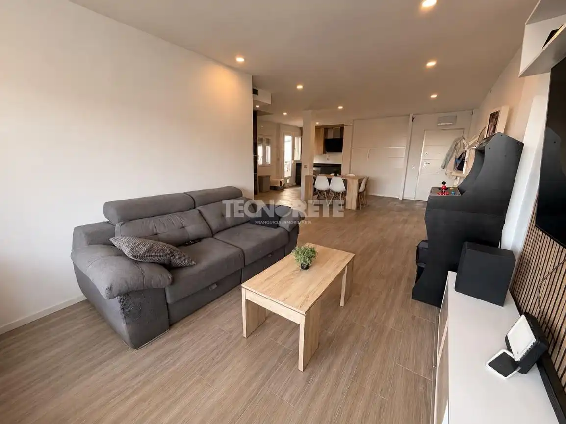Sala de estar de Piso en venta en Illescas con Aire acondicionado, Calefacción y Terraza