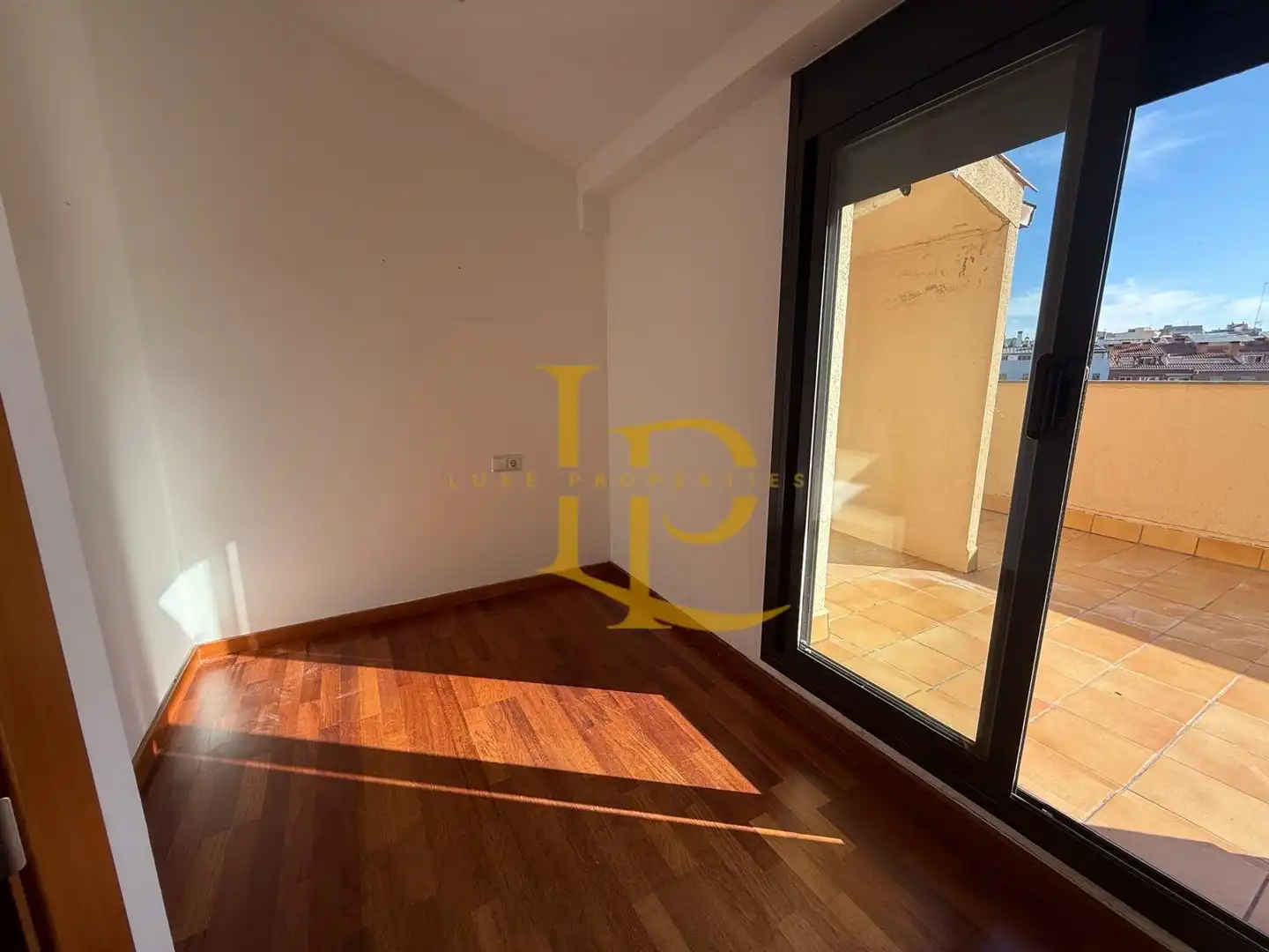 Terrassa de Dúplex en venda en Terrassa amb Calefacció, Parquet i Terrassa