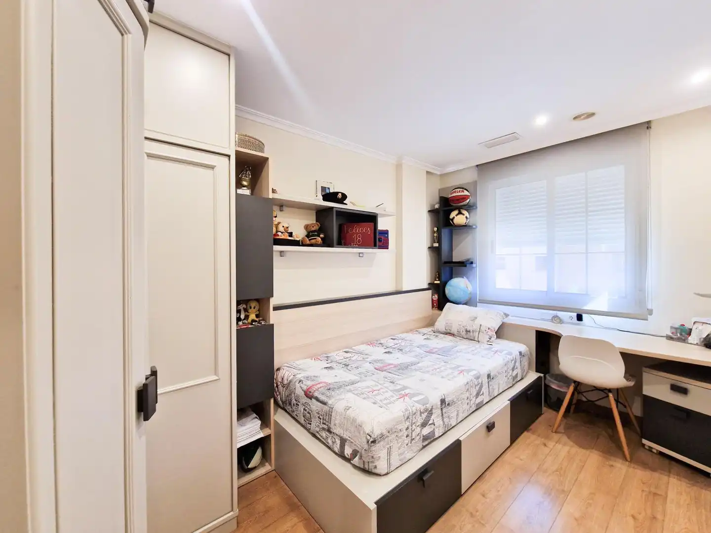 Bedroom of Houses for sale in Elche / Elx  with Air Conditioner, Heating and Private garden
