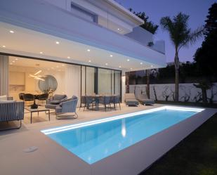 Swimming pool of House or chalet to rent in Marbella  with Air Conditioner, Terrace and Swimming Pool