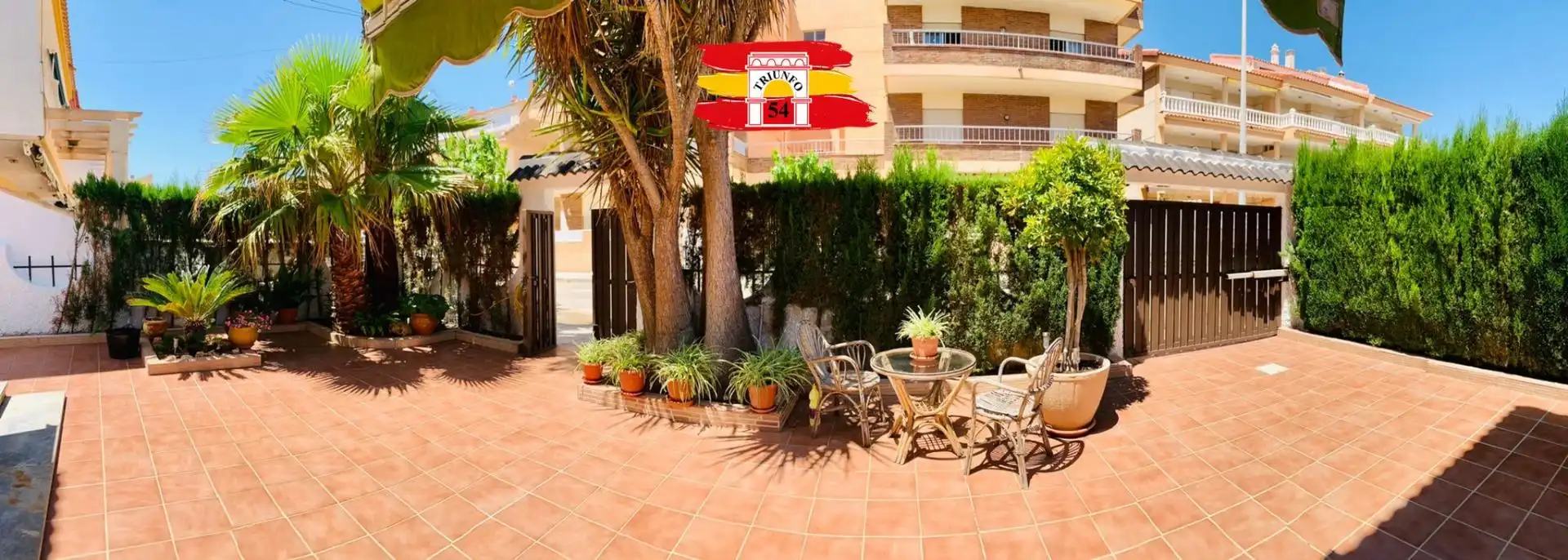 Casa o chalet en venta en Pilar de la Horadada con Jardín privado, Terraza y Amueblado
