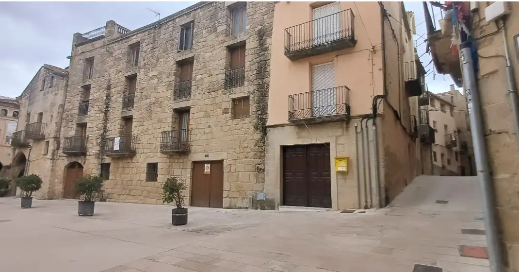 Vista exterior de Casa adosada en venta en Horta de Sant Joan con Balcón