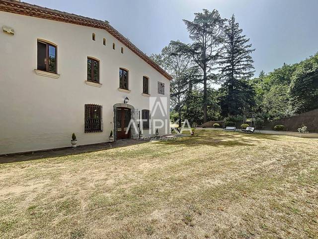 Finca rústica en Venta en Vallgorguina