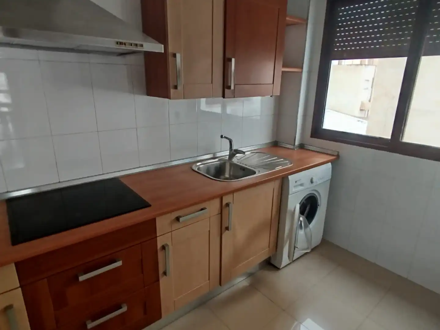 Cocina de Apartamento de alquiler en Murcia con Aire acondicionado, Calefacción y Amueblado