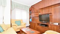 Living room of Flat for sale in Basauri   with Heating, Storage room and Balcony