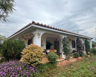Vista exterior de Casa o xalet en venda en Castellón de la Plana / Castelló de la Plana amb Calefacció, Jardí privat i Terrassa