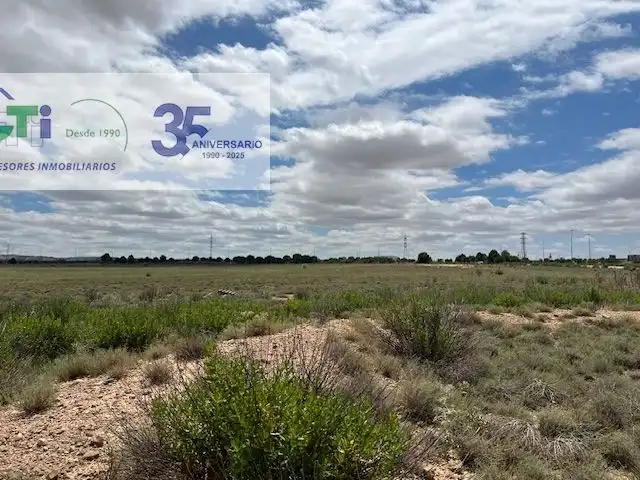 Residential for sale in Poligono El Sabinar, Épila