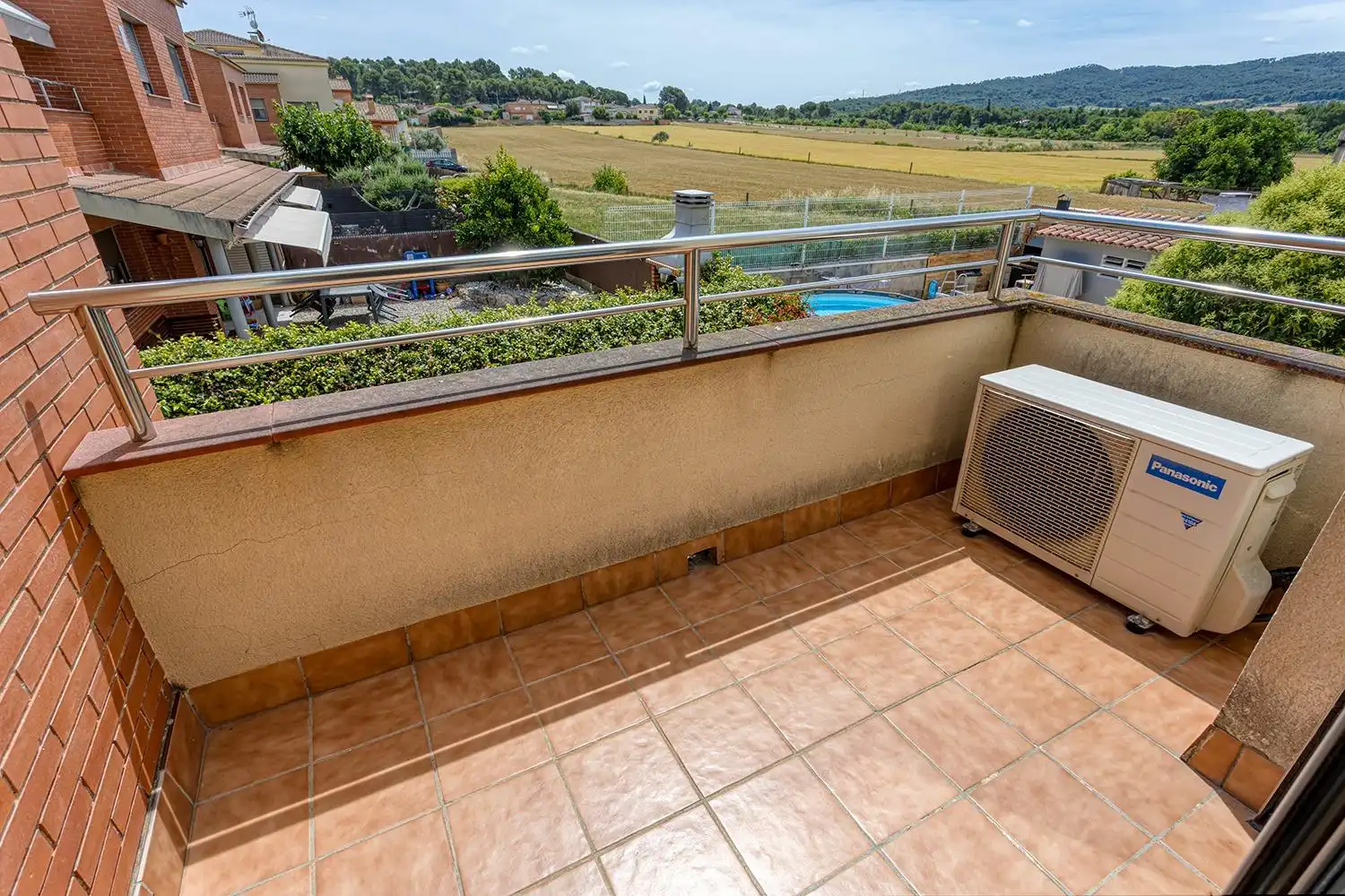 Terrace of Detached homes for sale in La Torre de Claramunt  with Air Conditioner, Heating and Private garden
