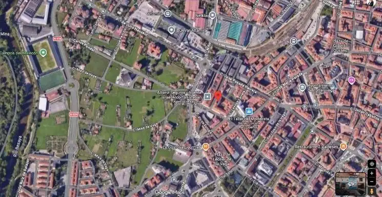 Pis en venda a Calle Calle Jesús Cancio, El Parque - Zapatón