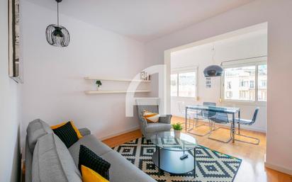 Wohnzimmer von Wohnung zum verkauf in  Barcelona Capital mit Klimaanlage