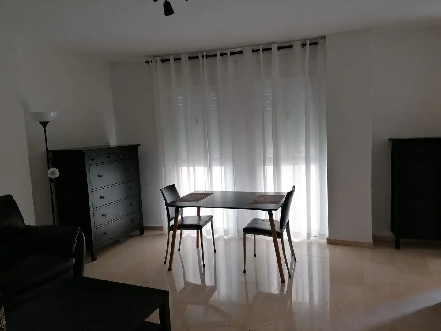 Menjador de Apartament de lloguer en Málaga amb Aire condicionat, Calefacció i Terrassa