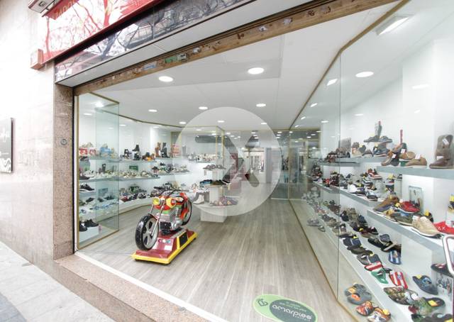 Local comercial en Alquiler en Carrer d'Arcadi Balaguer en Centre