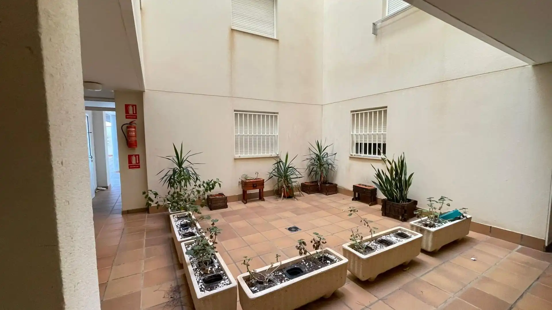 Erdgeschoss zum Verkauf in San Pedro del Pinatar mit Privatgarten, Terrasse und Balkon
