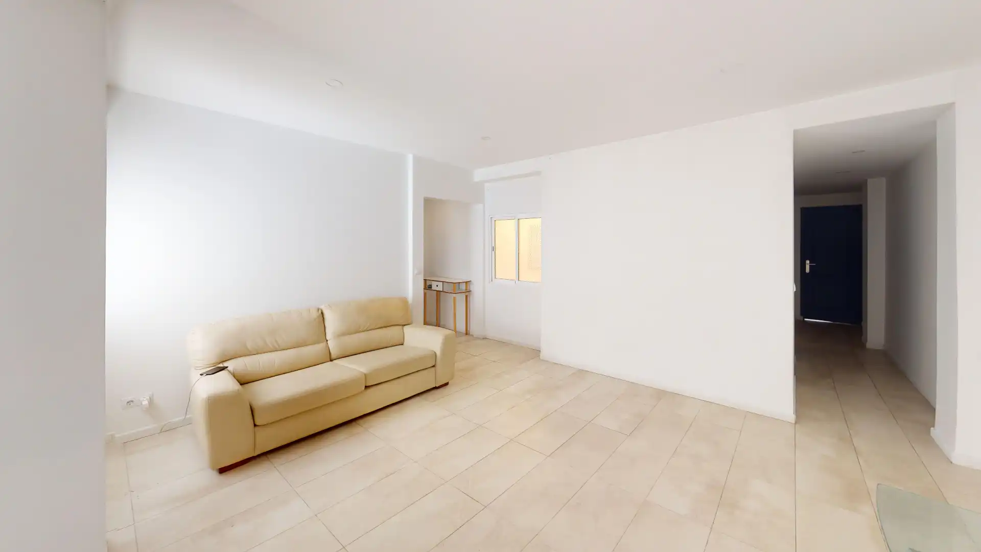 Piso en venta en Alicante / Alacant con Amueblado, Lavadora y Balcón