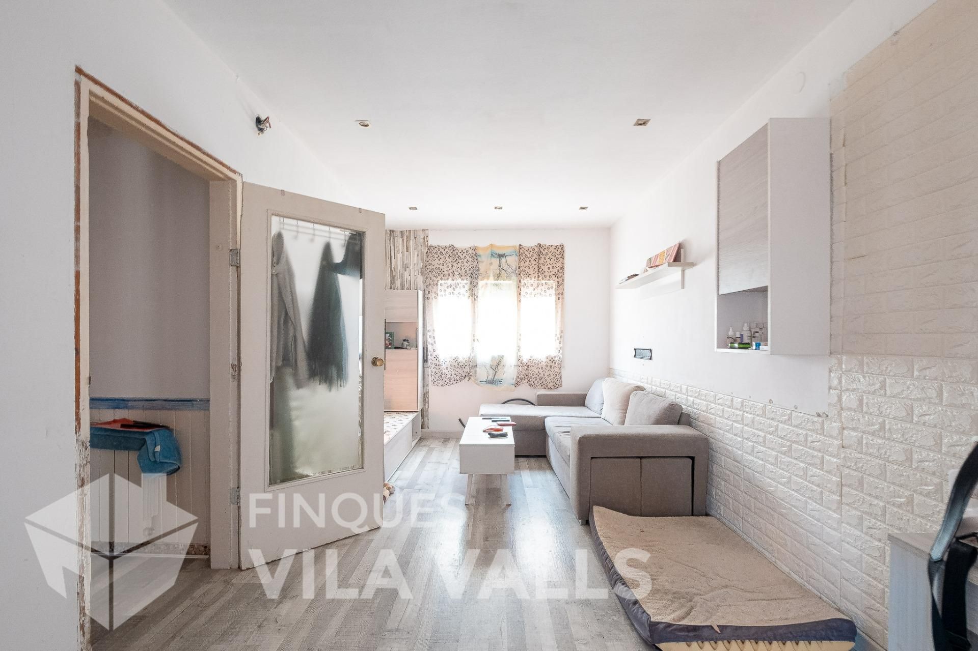 Living room of Duplex for sale in Sant Feliu de Codines  with Parquet flooring and Storage room