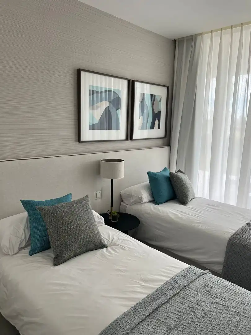 Bedroom of Apartments for rent in Estepona  with Air Conditioner, Parquet flooring and Terrace