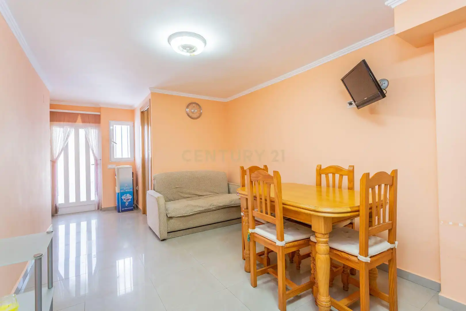 Sala de estar de Casa adosada en venta en Torrevieja con Aire acondicionado y Trastero