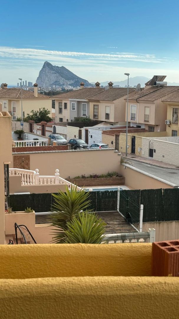 Single-family semi-detached for sale in Avenida del Estrecho, El Zabal - Santa Margarita