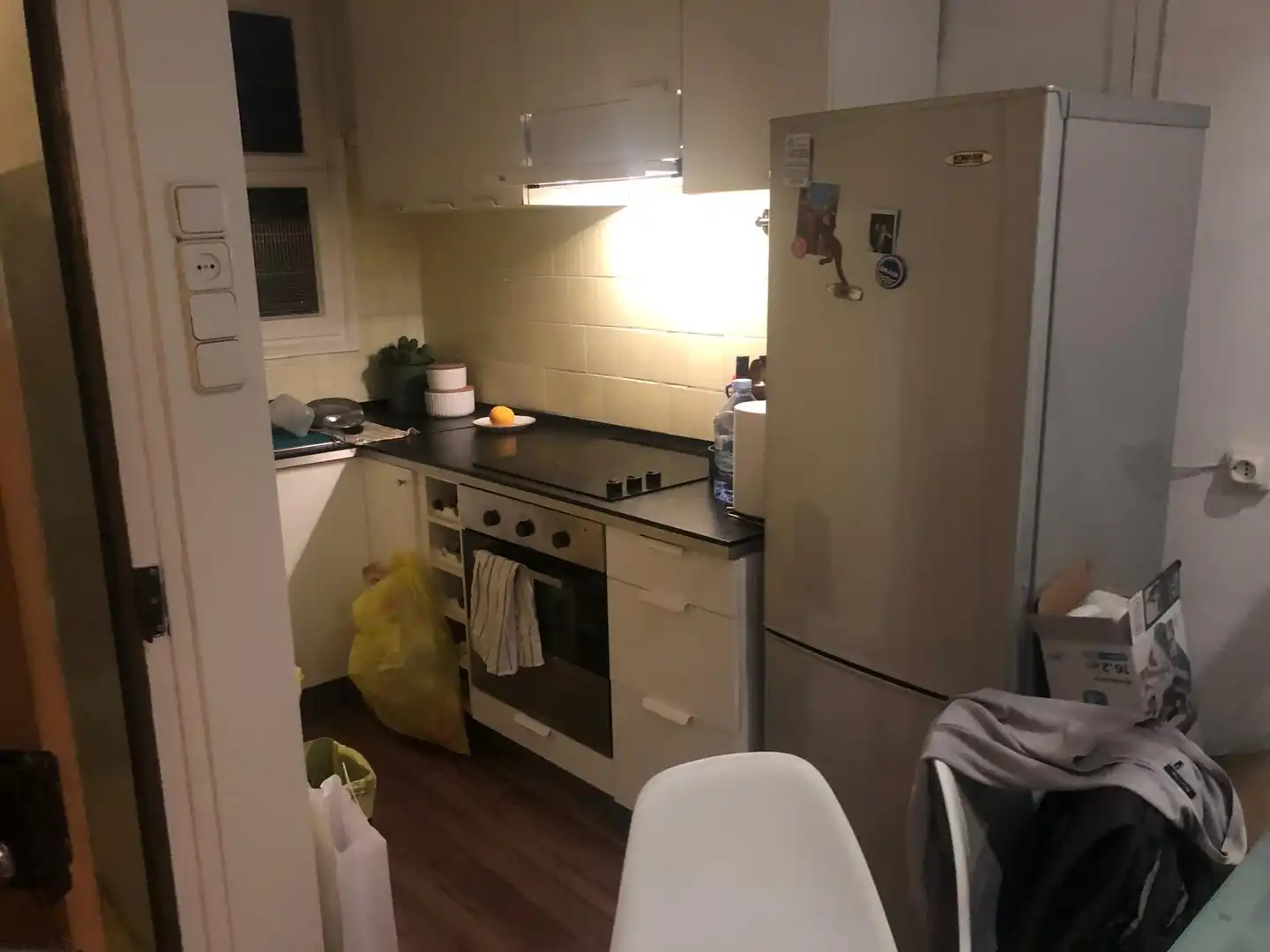 Cocina de Piso de alquiler en Barcelona con Trastero y Se aceptan mascotas