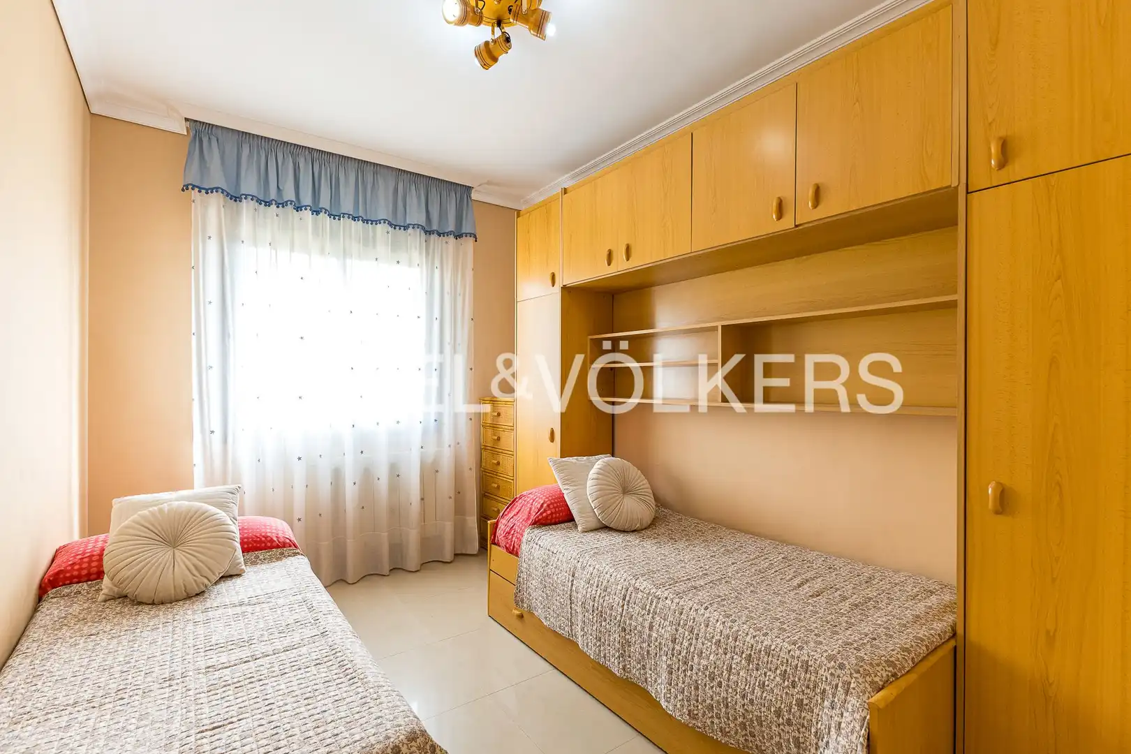 Bedroom of Houses for sale in El Vendrell  with Air Conditioner, Heating and Private garden