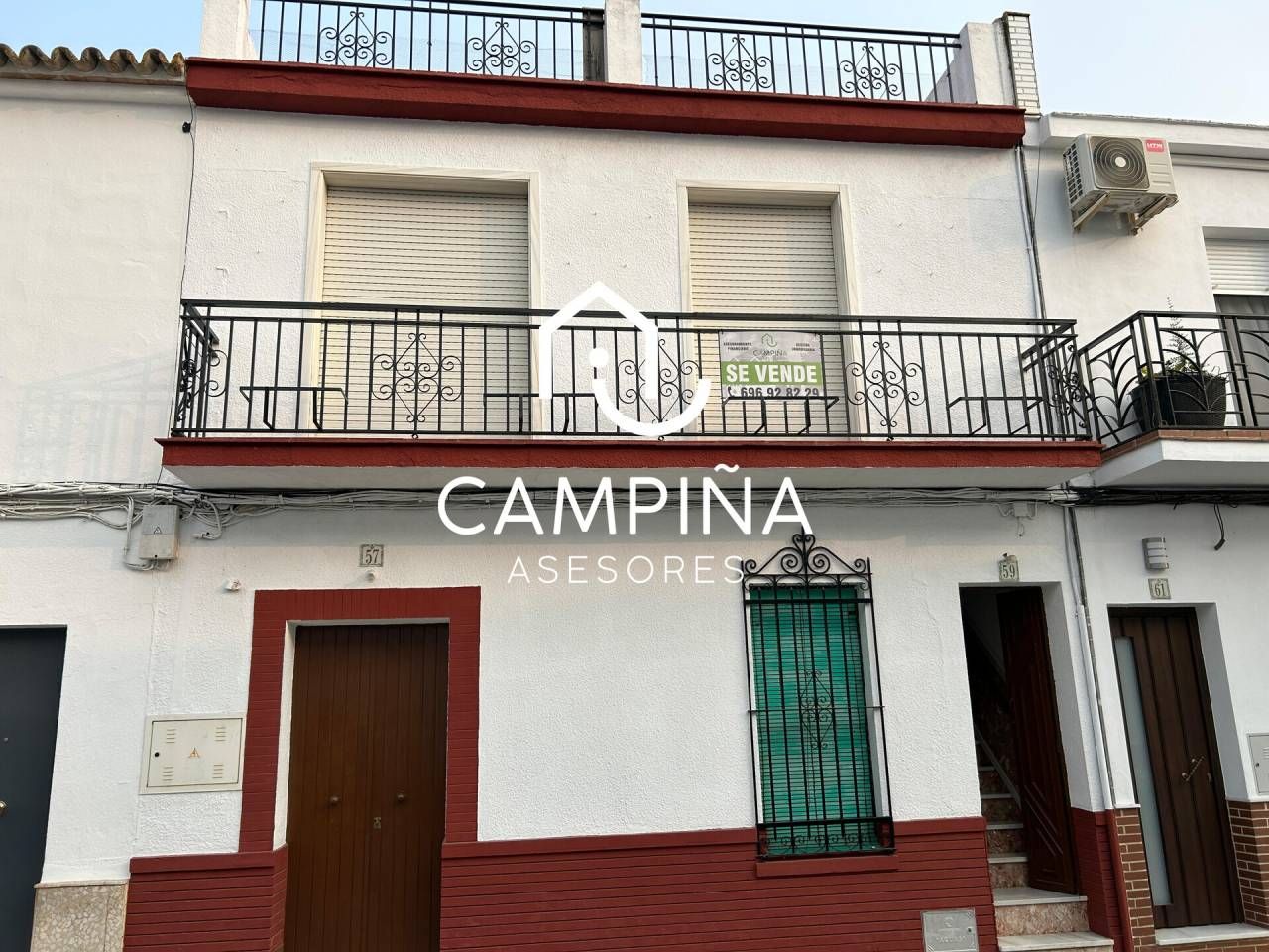 Vista exterior de Pis en venda en Trigueros amb Aire condicionat, Terrassa i Balcó