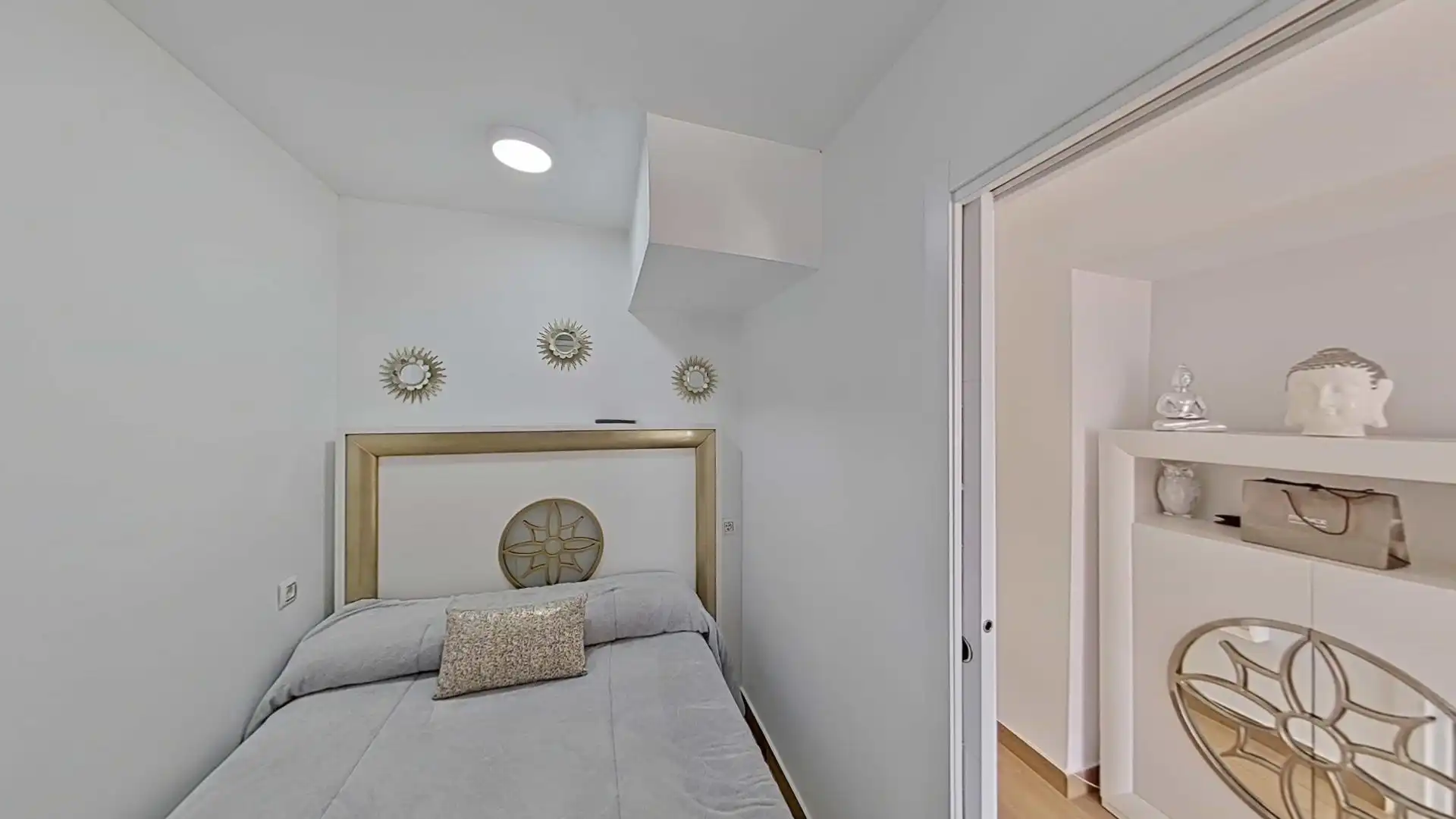 Apartamento con ascensor en venta en Puerto Marina, imagen 17