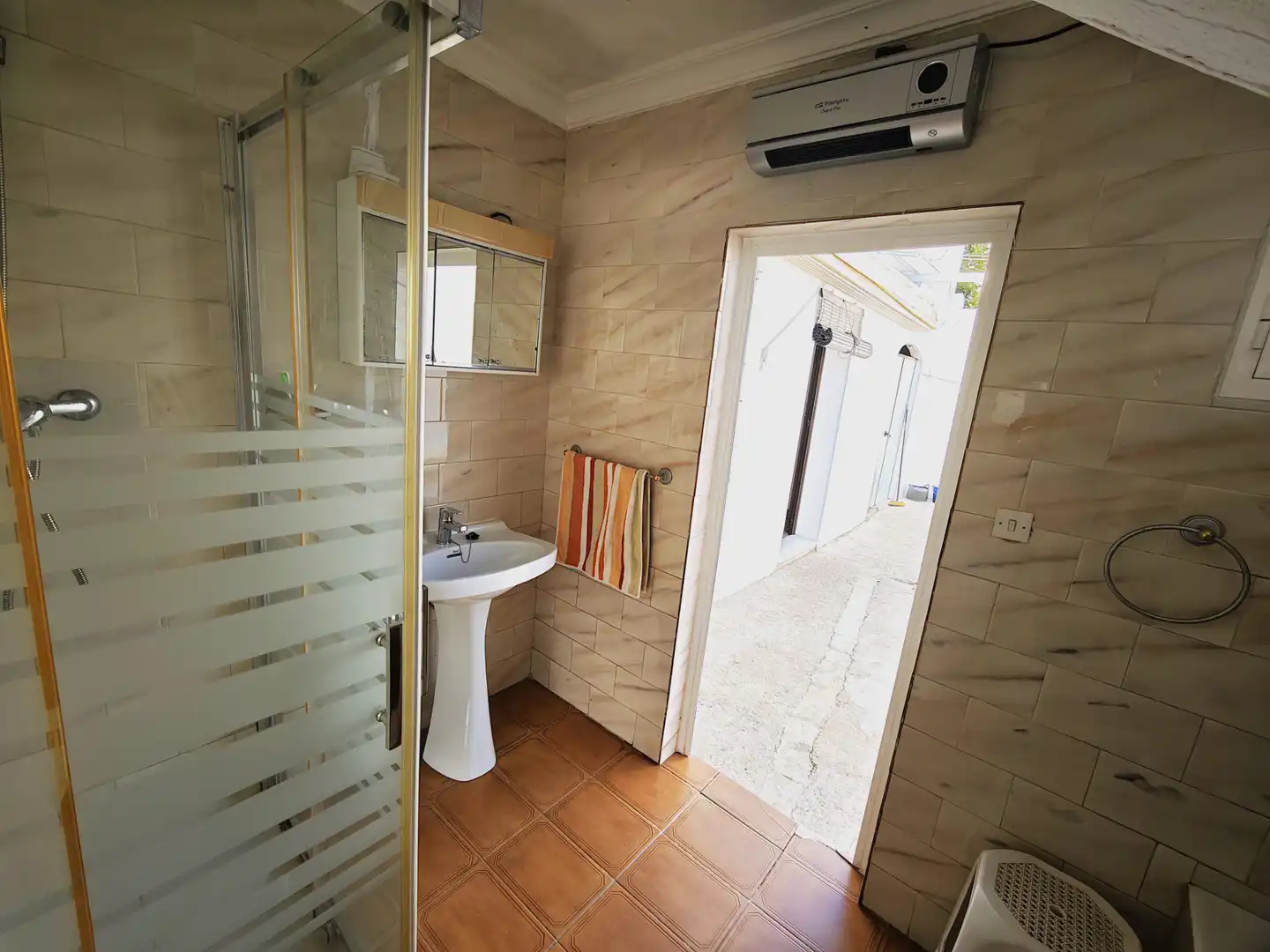 Baño de Casa o chalet en venta en Lebrija con Aire acondicionado, Terraza y Trastero