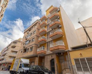 Vista exterior de Apartament en venda en Torrevieja amb Terrassa i Balcó